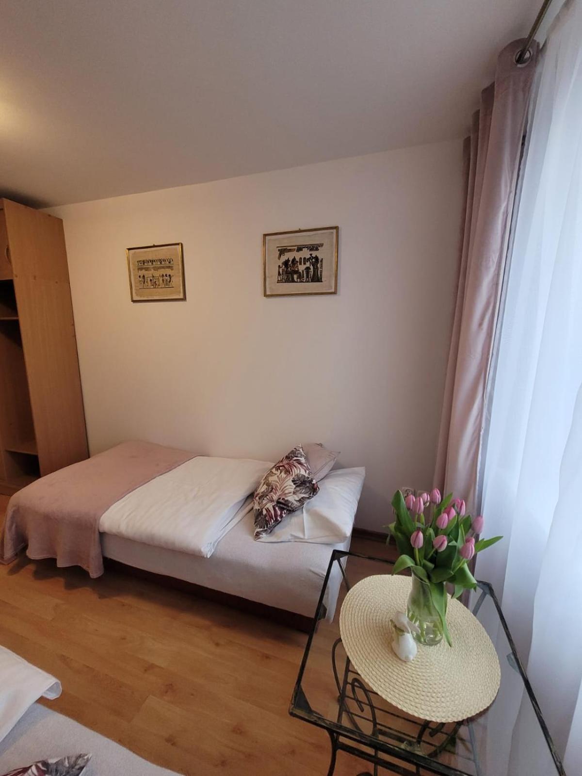 Pokoje Vesuvio I Apartament Dźwirzyno Exterior foto